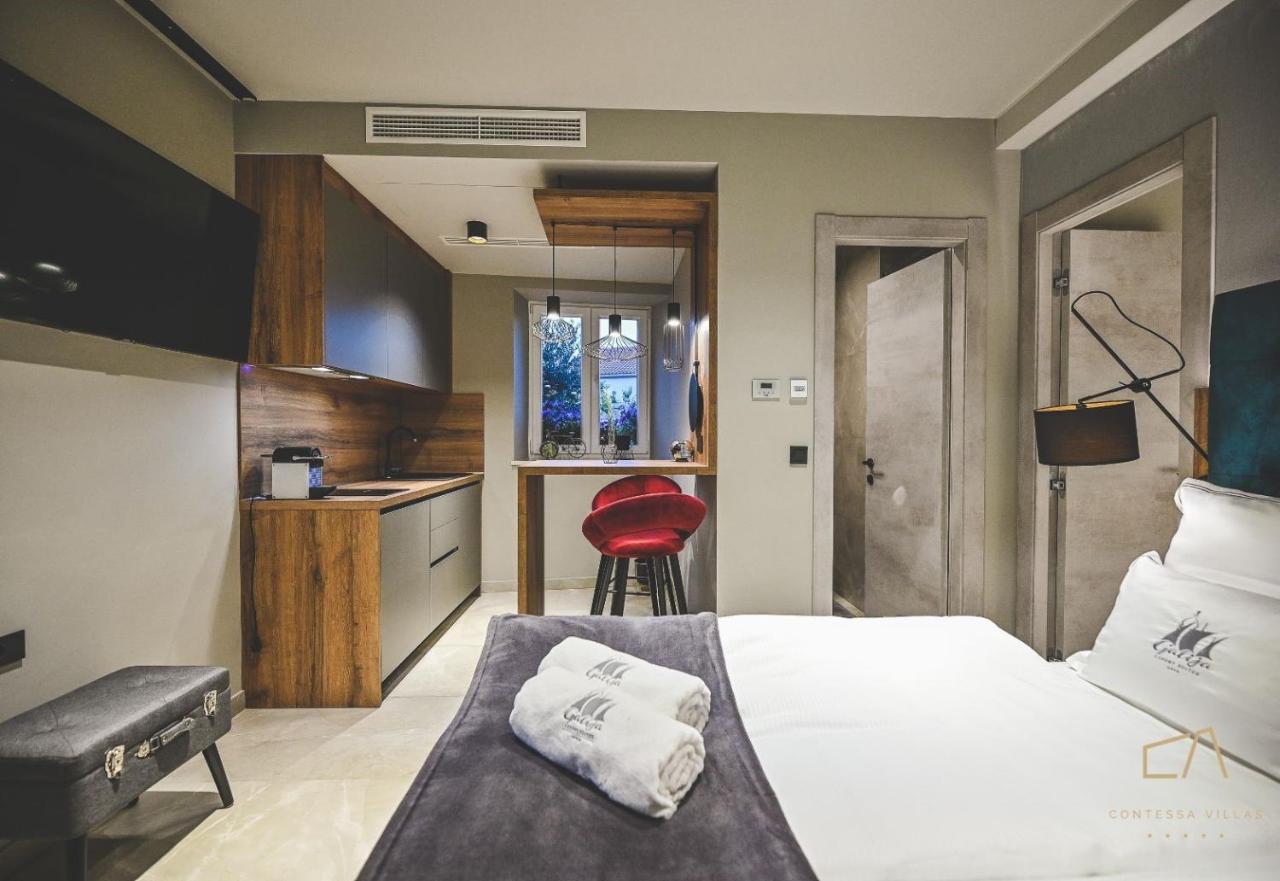 Galija Luxury Suites 克尔克 外观 照片